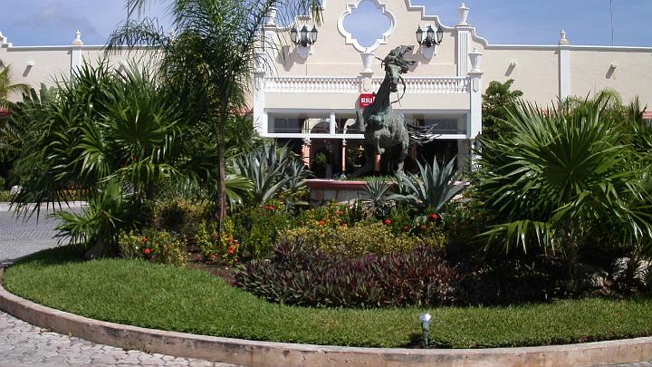 Mexico 2002-32.jpg - MINOLTA DIGITAL CAMERA